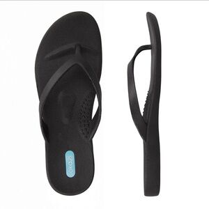 NEW OKA b. Black Flip Flop Sandals